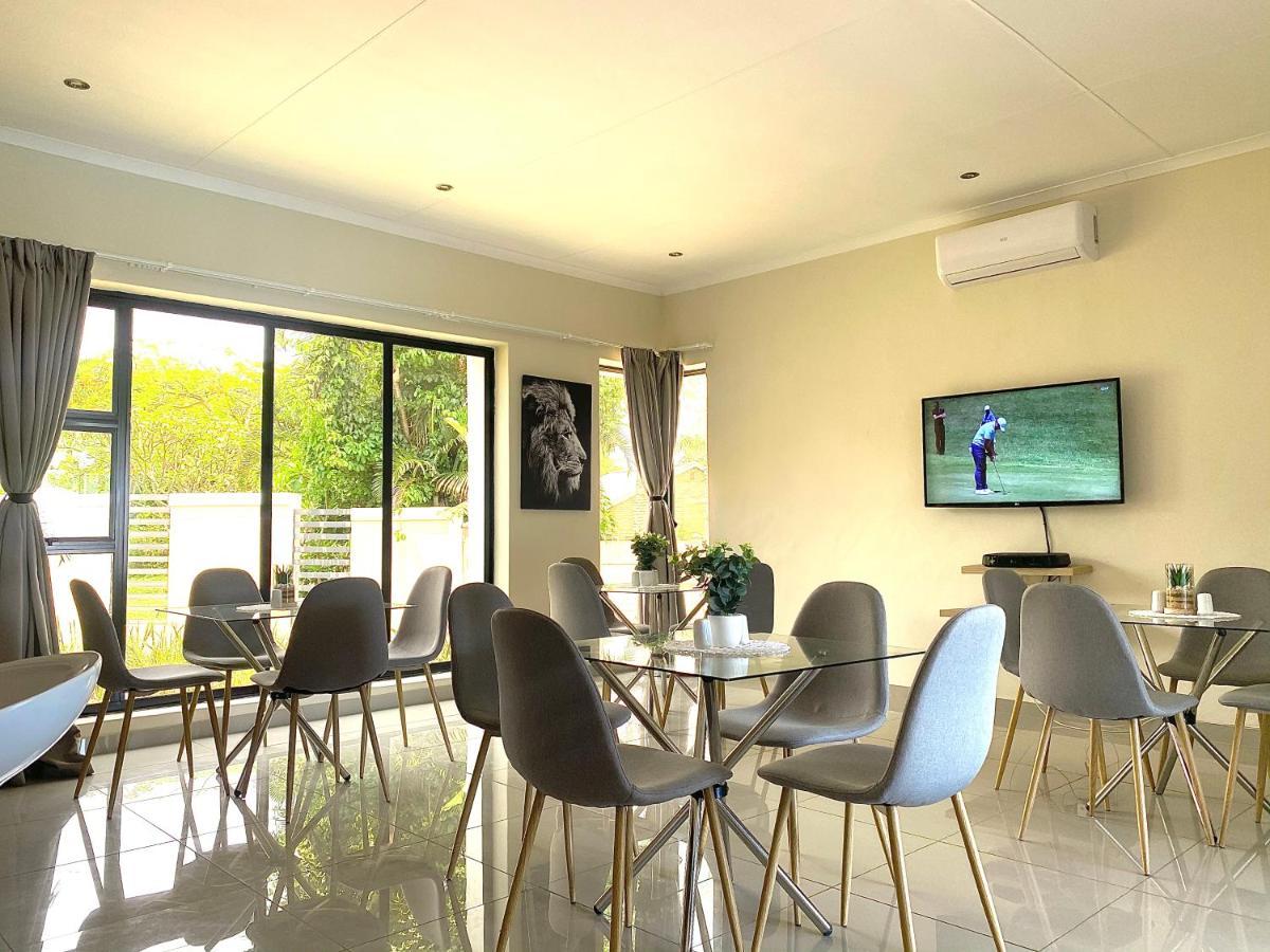 Impongo Royal Lodge Richards Bay Esterno foto